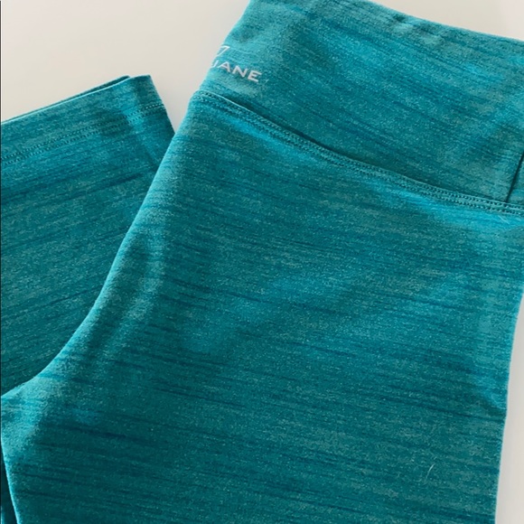 Lorna Jane cropped legging - Picture 4 of 4